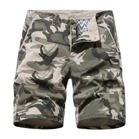 Men's Camouflage Cotton Shorts (Color: Green)