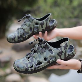 Graffiti Men's Slides Sandals Summer Hole Shoes Garden Outdoor Casual Beach Sandale Male Non-slip Breathable Walking Shoes (Color: Camouflage)